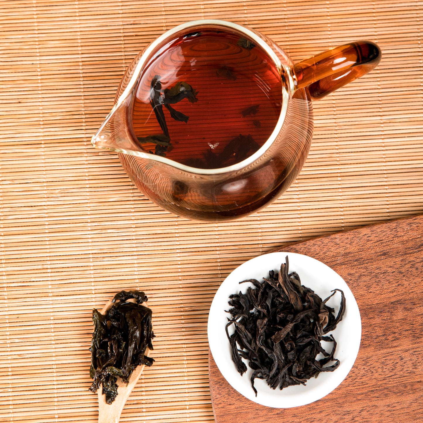 Wuyi Da Hong Pao Oolong Tea: Digestive Health & Rock Essence